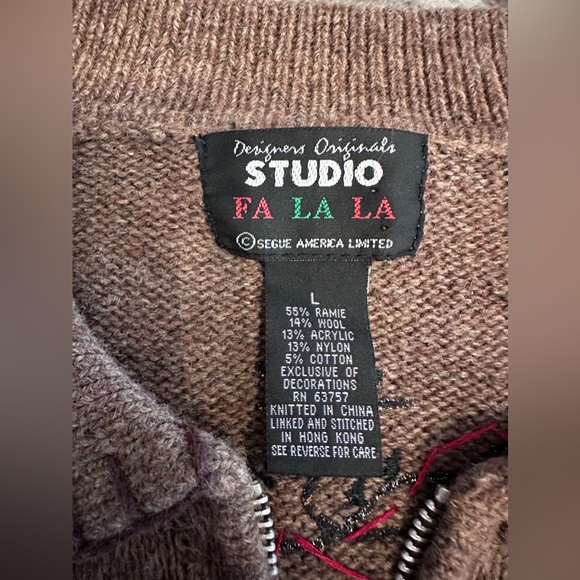 Designer Originals Ladies Brown Snowflake Zip Up Sweater & Mittens Size L - Picture 8 of 10